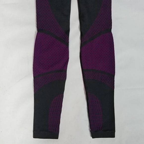 Lululemon About That Base Tights size 6 - Picture 6 of 9